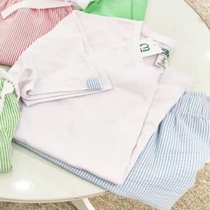 NWT EllieO White Lounge  T-shirt with Blue and White Seersucker Tag